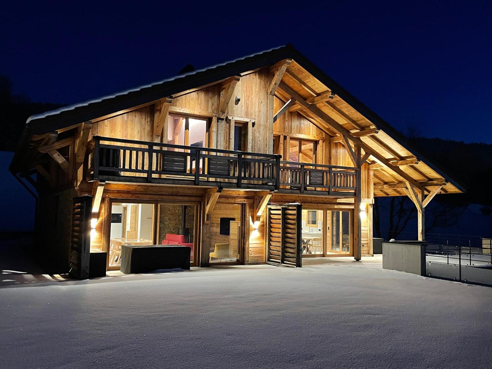 Chalets Coeur Du Lac Malbuisson Exterior photo